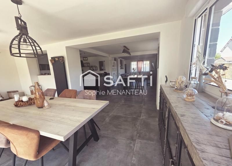 Maison - 141 m² - 6 pièces