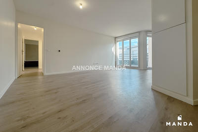 Appartement - 64 m² - 3 pièces