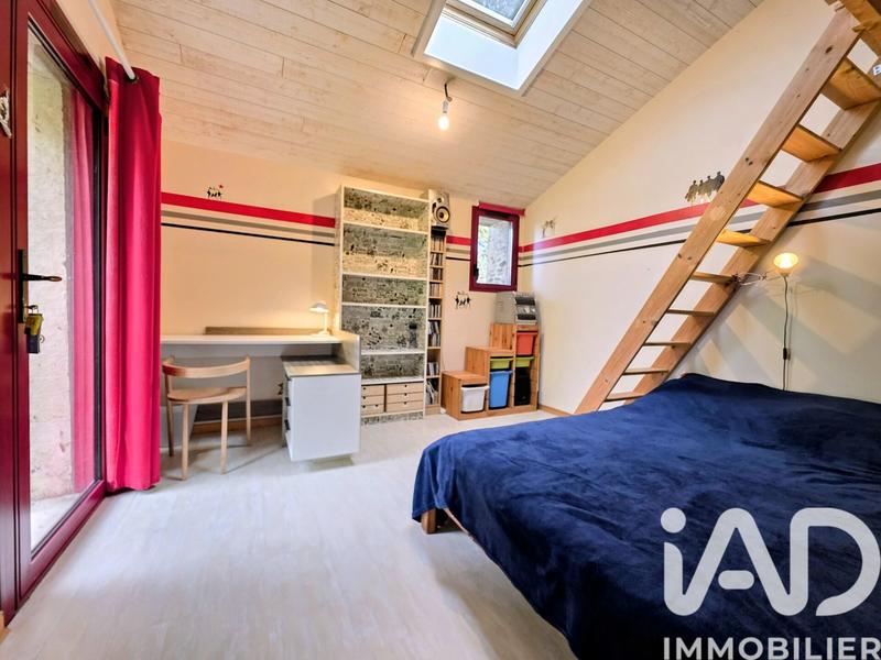 Maison - 174 m² - 7 pièces