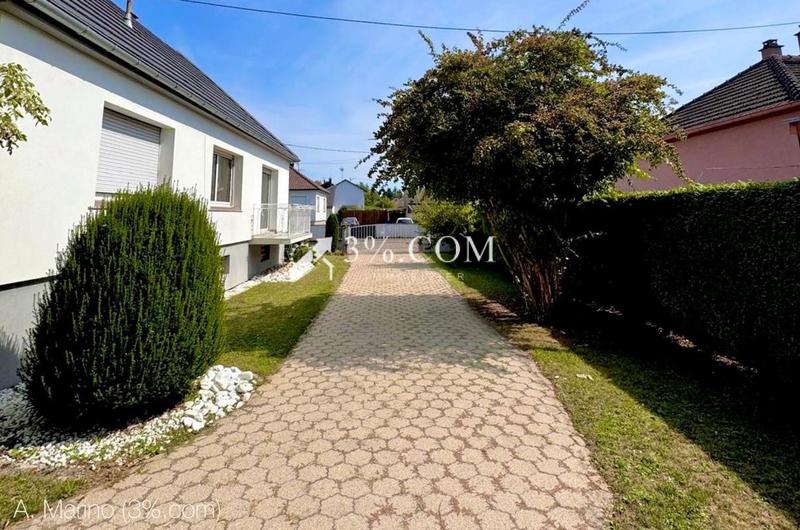 Demeure - 140 m² - 6 pièces