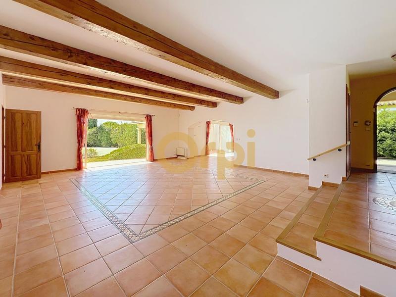 Villa - 192 m² - 6 pièces