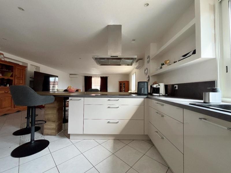 Maison - 190 m² - 7 pièces