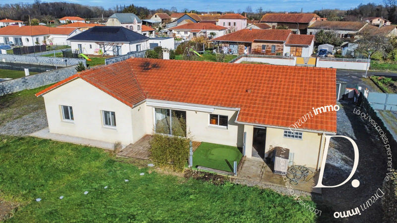 Maison - 111 m² - 4 pièces