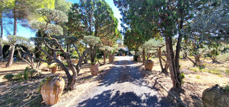 Maison - 190 m² - 8 pièces