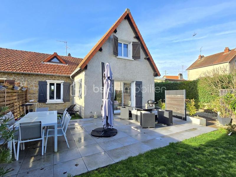 Maison de ville - 133 m² - 5 pièces