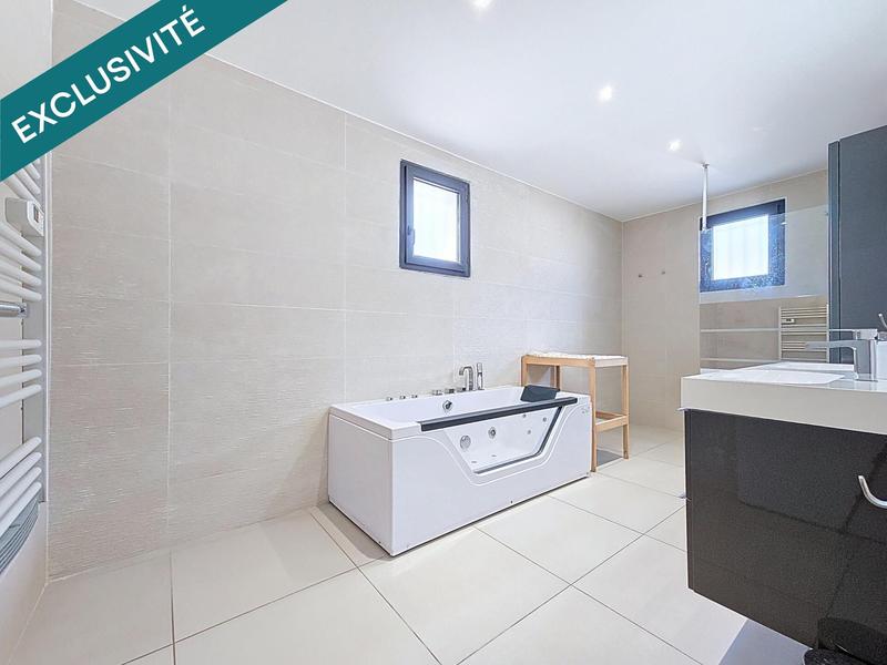 Villa - 143 m² - 5 pièces