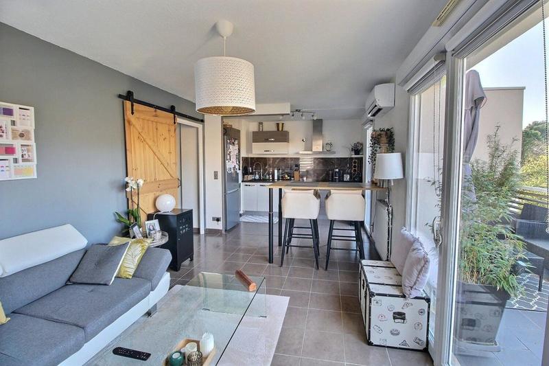 Appartement - 57 m² - 3 pièces