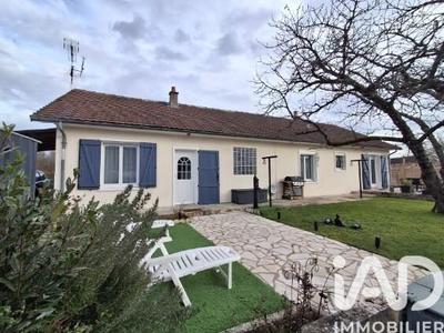 Maison - 105 m² - 5 pièces