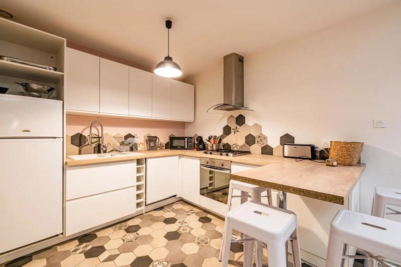 Appartement - 79 m² - 3 pièces