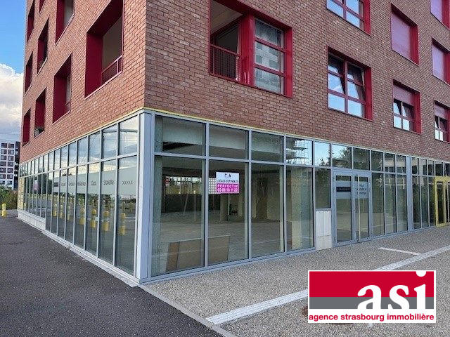 Local commercial - 228 m²