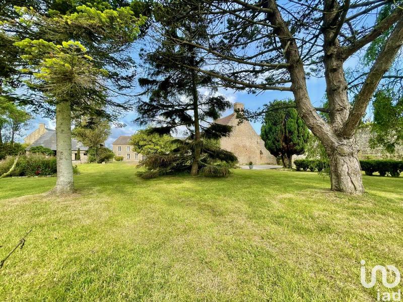 Maison - 496 m² - 14 pièces