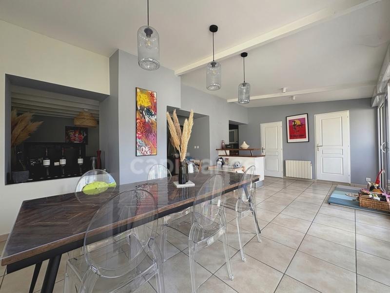 Maison - 116 m² - 4 pièces