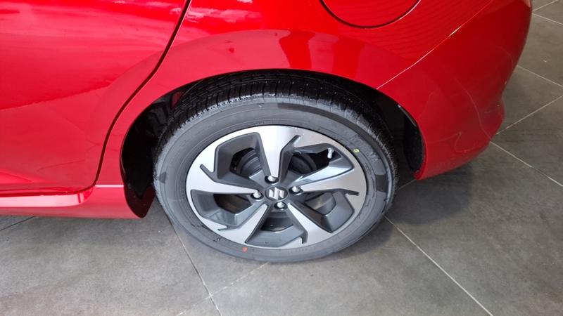 Suzuki Swift VI 1.2 Dualjet Hybrid Pack