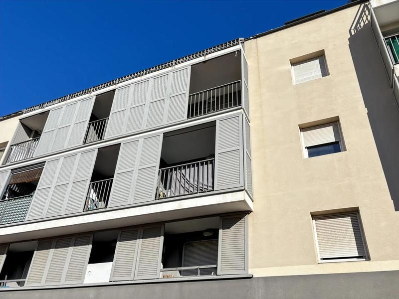 Studio - 24 m² - 1 pièce