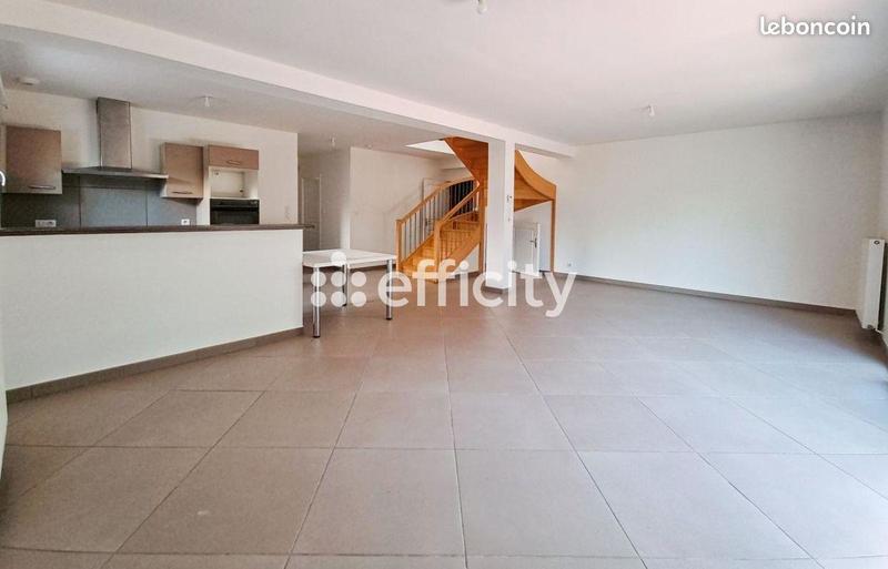 Maison - 126 m² - 6 pièces