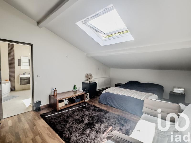 Maison - 166 m² - 6 pièces