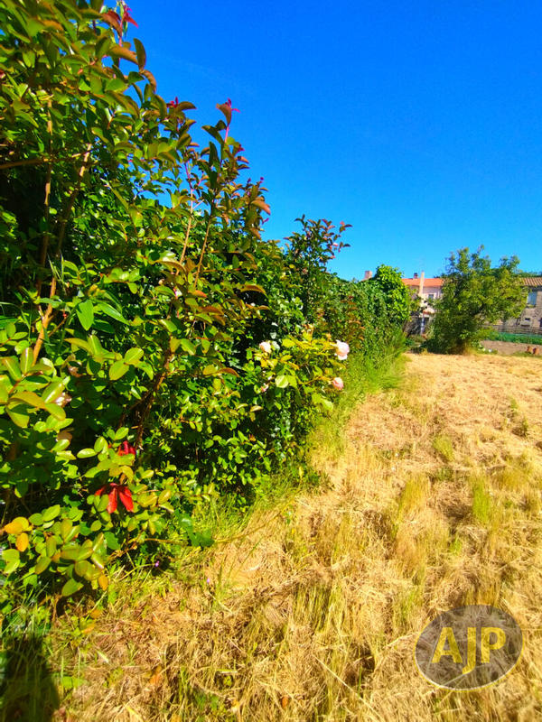 Maison - 90 m² - 2 pièces