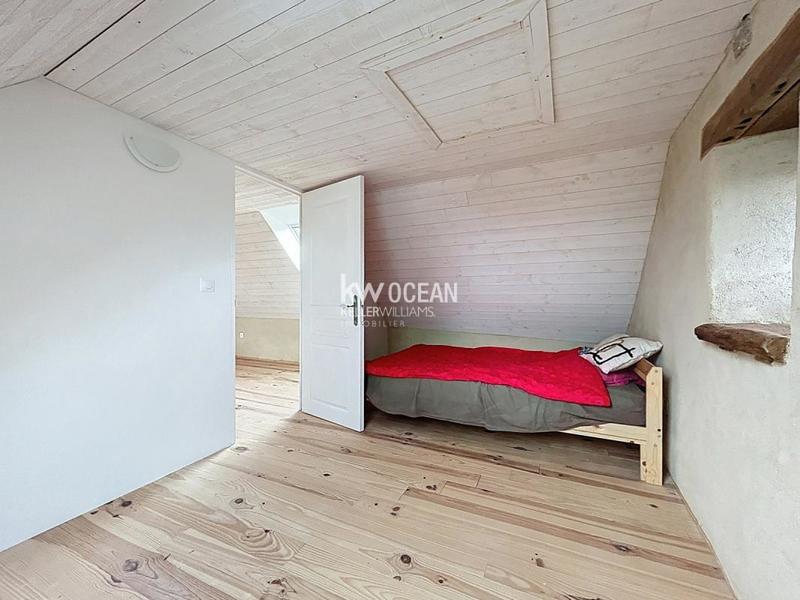 Maison - 151 m² - 7 pièces