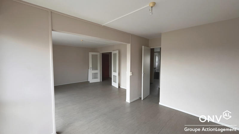 Appartement - 92 m² - 5 pièces