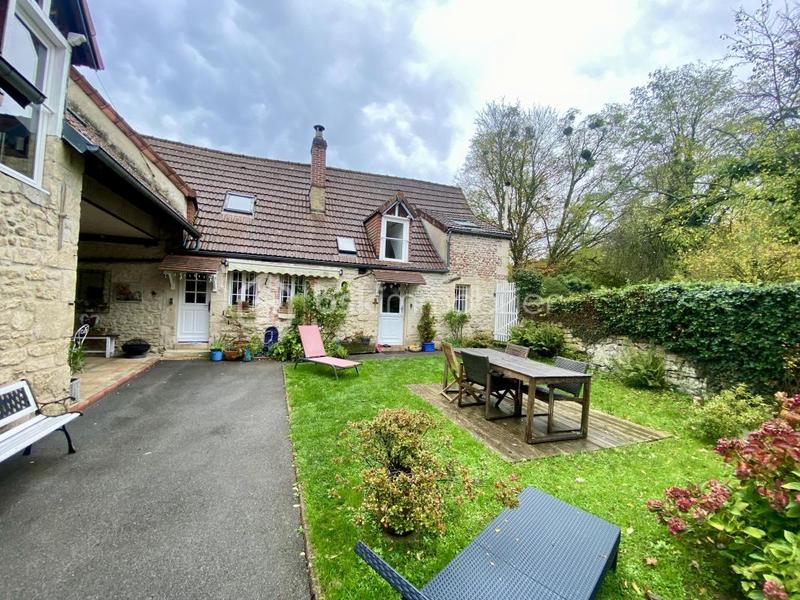 Demeure - 177 m² - 5 pièces