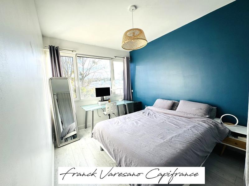 Appartement - 103 m² - 5 pièces