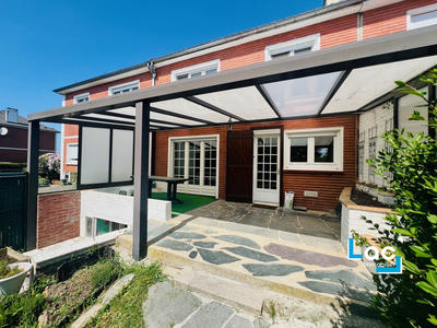 Maison - 81 m² - 6 pièces