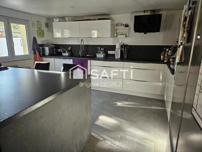 Maison - 130 m² - 5 pièces