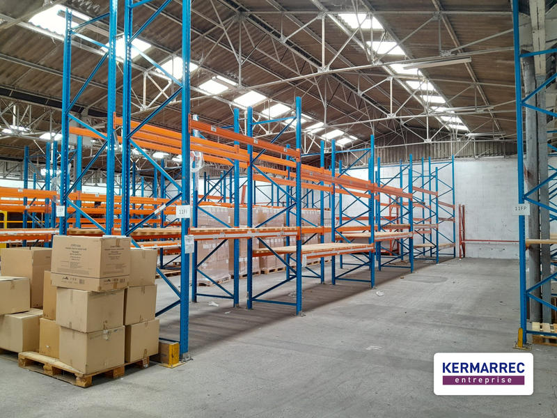 Local commercial - 3 400 m²