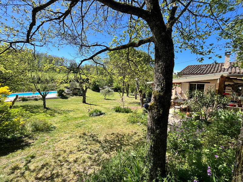 Maison - 109 m² - 7 pièces