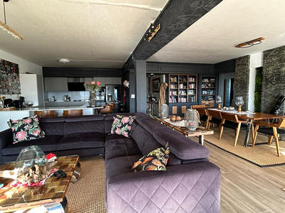 Appartement - 166 m² - 4 pièces