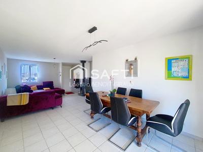 Maison - 99 m² - 5 pièces