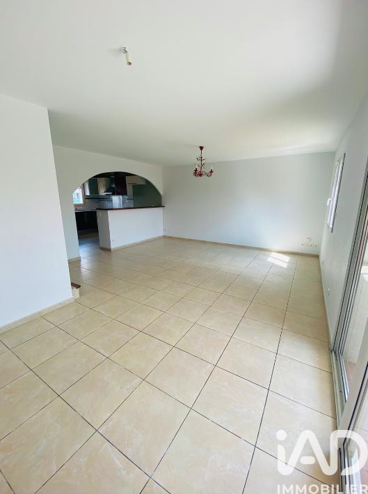 Maison - 93 m² - 5 pièces