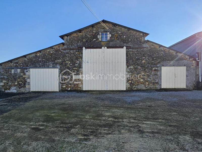Corps de ferme - 169 m² - 6 pièces