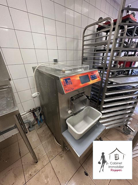 Local commercial - 230 m²