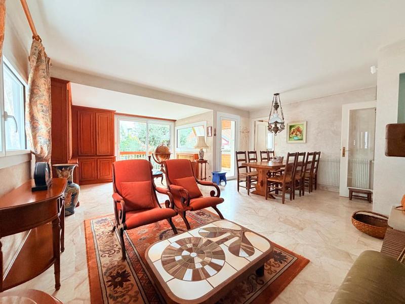 Maison - 144 m² - 6 pièces