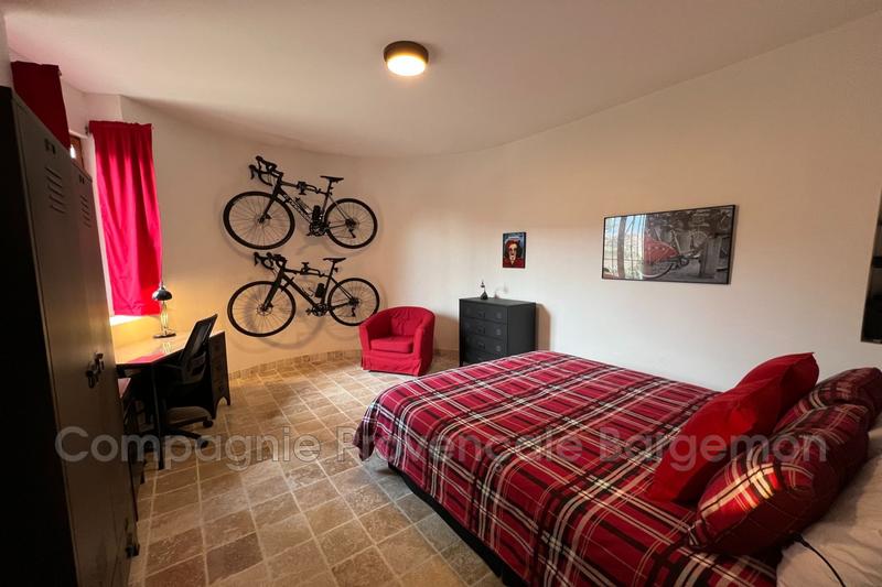 Appartement - 92 m² - 3 pièces