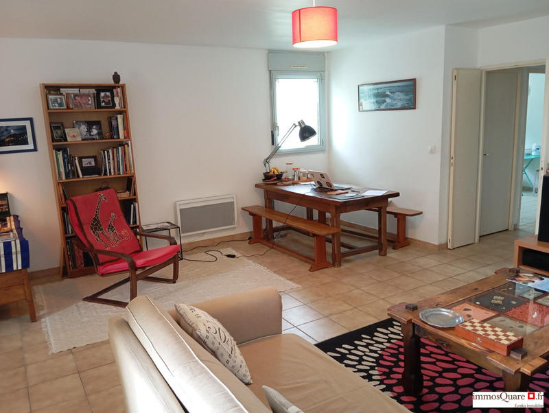 Appartement - 80 m² - 3 pièces