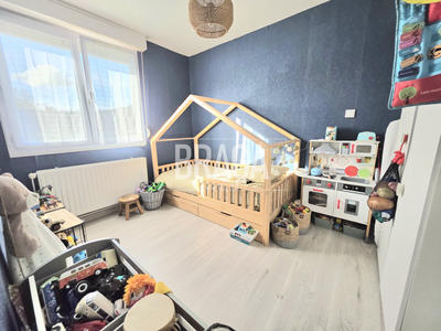 Maison - 82 m² - 4 pièces