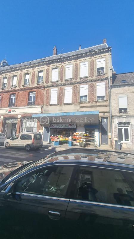 Immeuble - 300 m² - 14 pièces