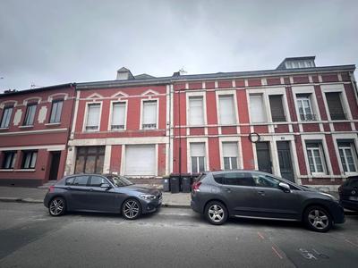 Immeuble - 225 m² - 11 pièces