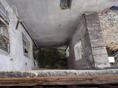 Maison de ville - 250 m²