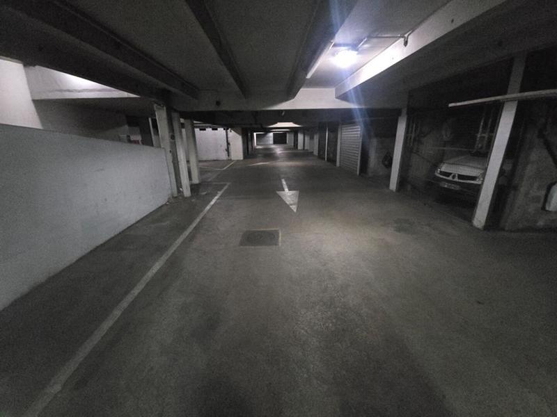 Parking / Garage - 14 m²