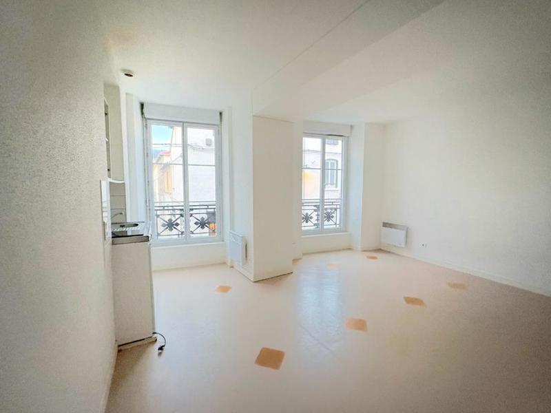 Studio - 23 m² - 1 pièce