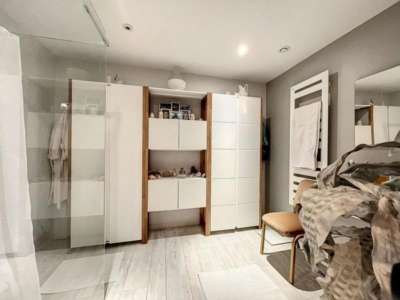 Maison - 314 m² - 7 pièces