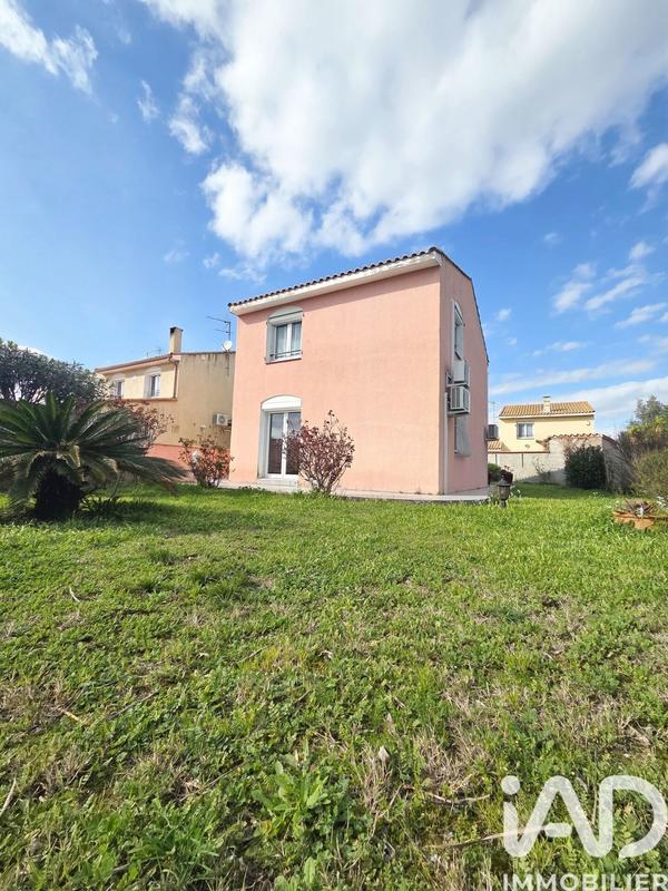 Maison - 95 m² - 5 pièces