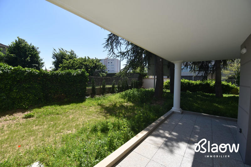 Appartement - 100 m² - 4 pièces