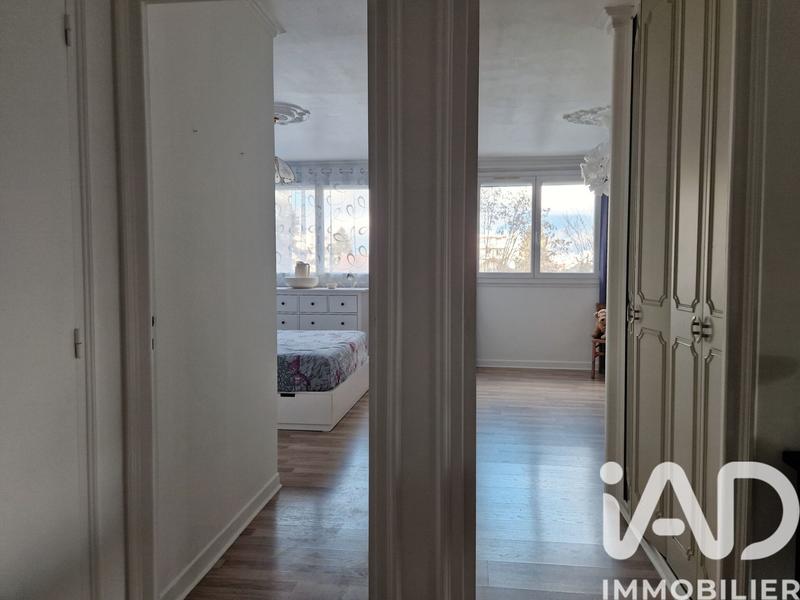 Appartement - 87 m² - 3 pièces