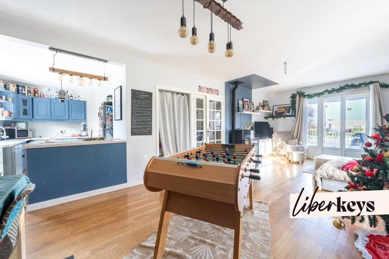 Appartement - 100 m² - 4 pièces