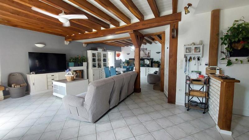 Maison - 195 m² - 6 pièces