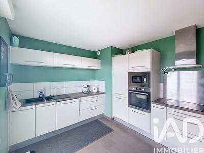 Maison - 98 m² - 5 pièces